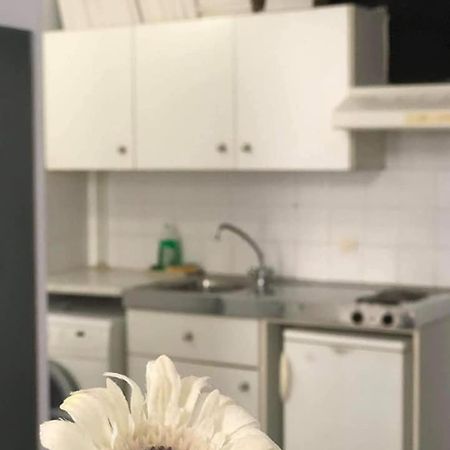 Oikeion Aparthotel Ermoupoli Bagian luar foto