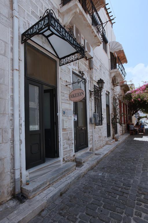 Oikeion Aparthotel Ermoupoli Bagian luar foto