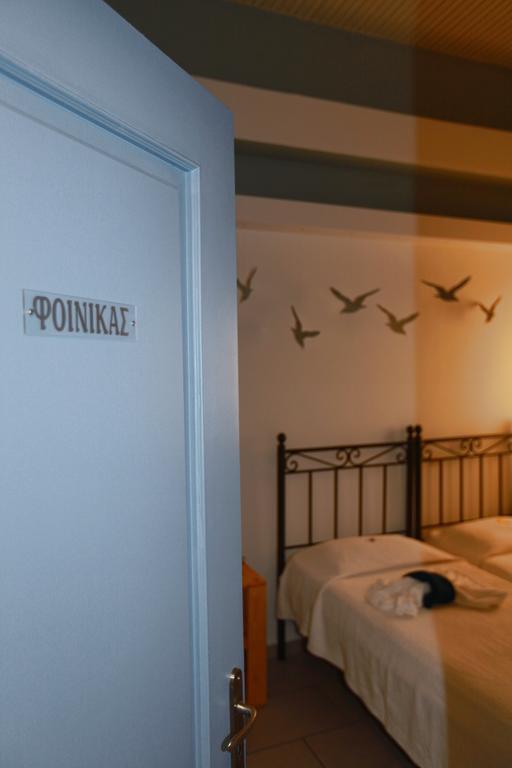 Oikeion Aparthotel Ermoupoli Bagian luar foto